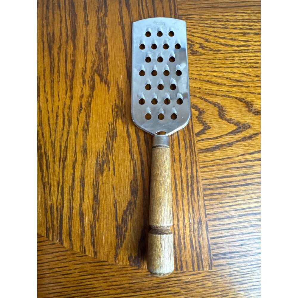 Vintage Bonny Canada Wood Handle Cheese Grater